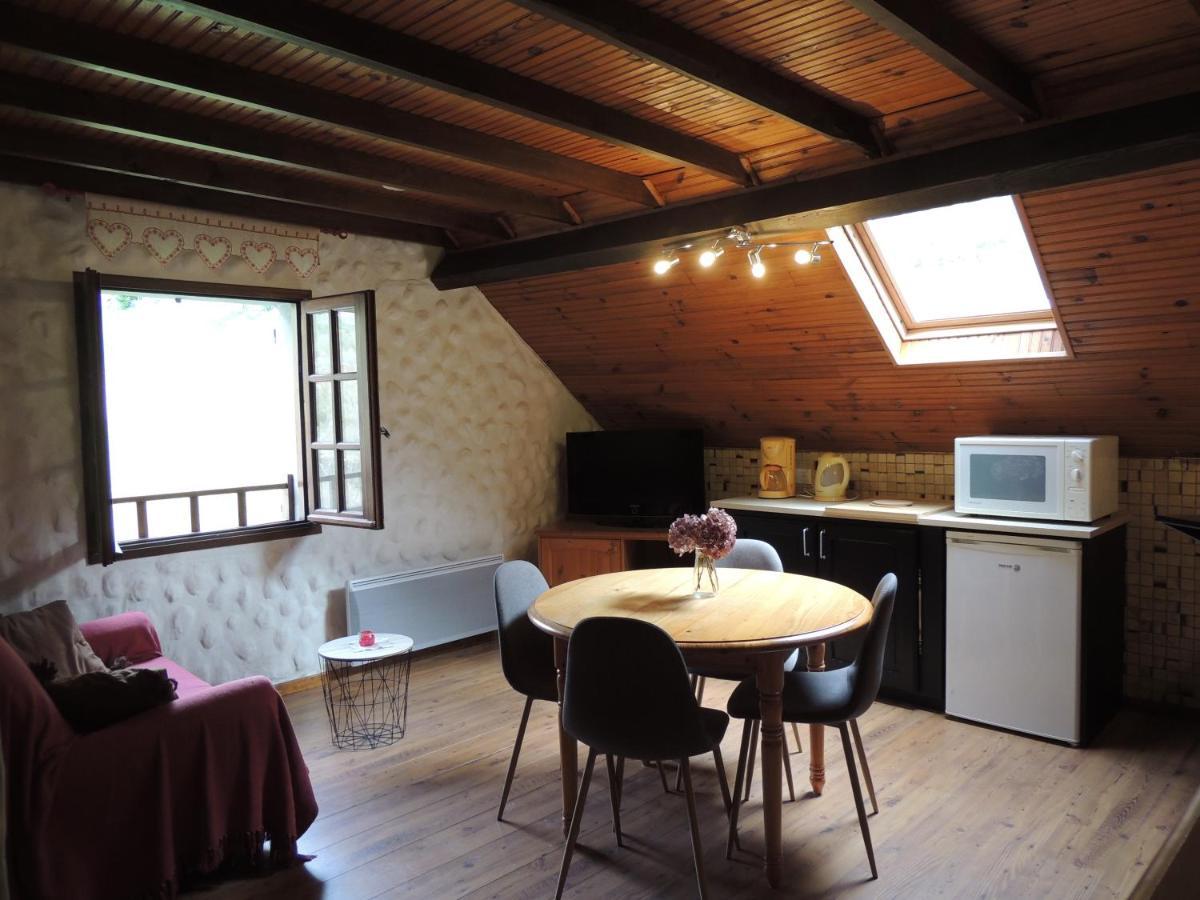 L'Espugue Apartman Gèdre Kültér fotó