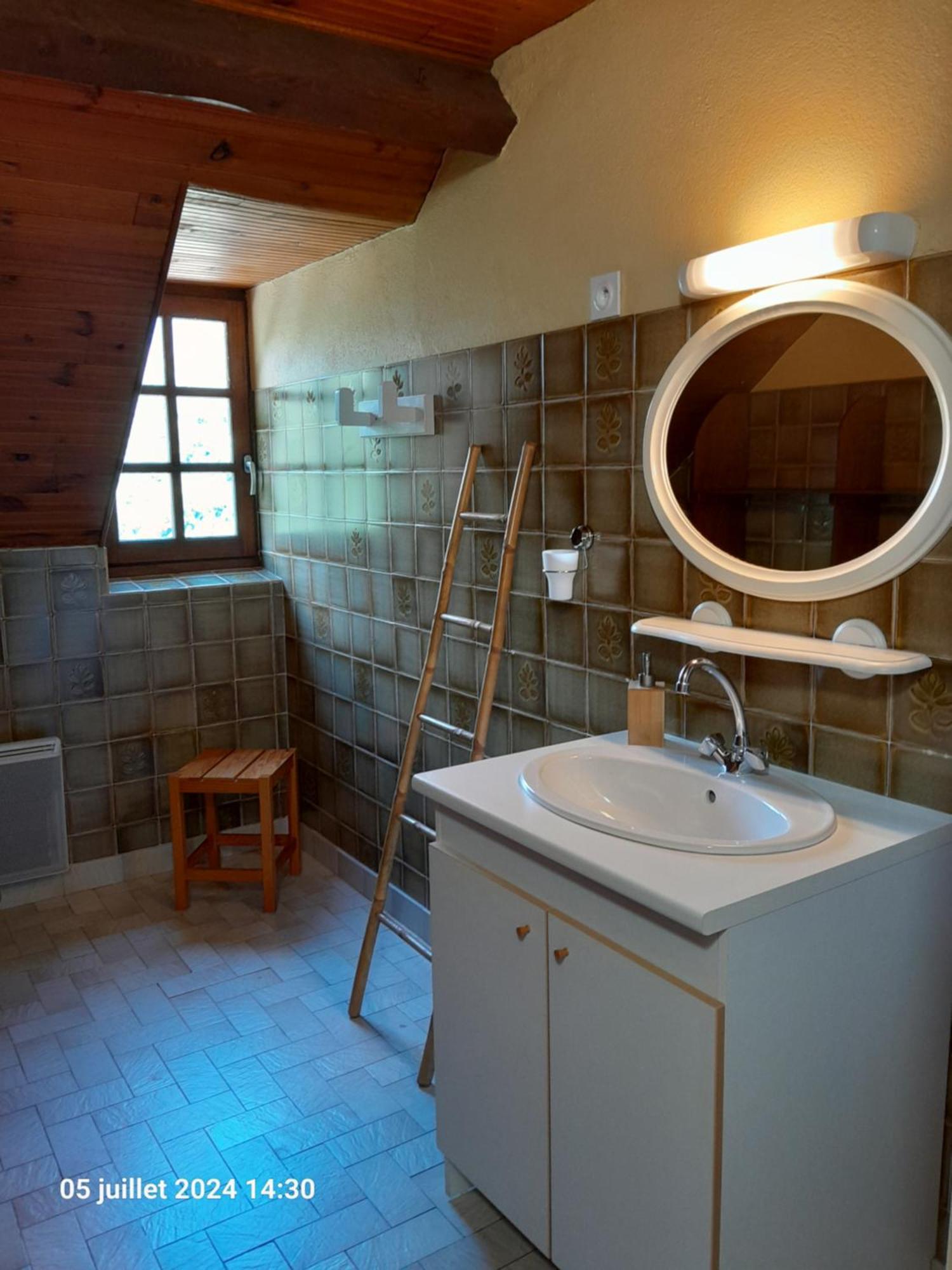 L'Espugue Apartman Gèdre Kültér fotó